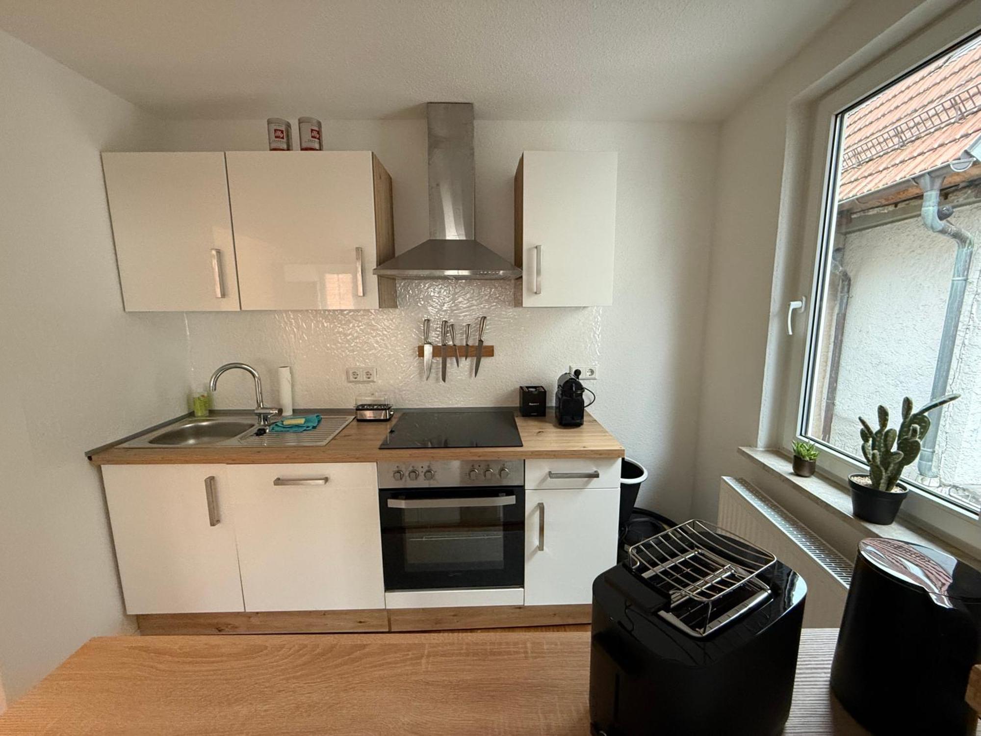 Stylisches Apartment Mit Grossem Tageslichbad Am Marktplatz Leonberg Exterior photo